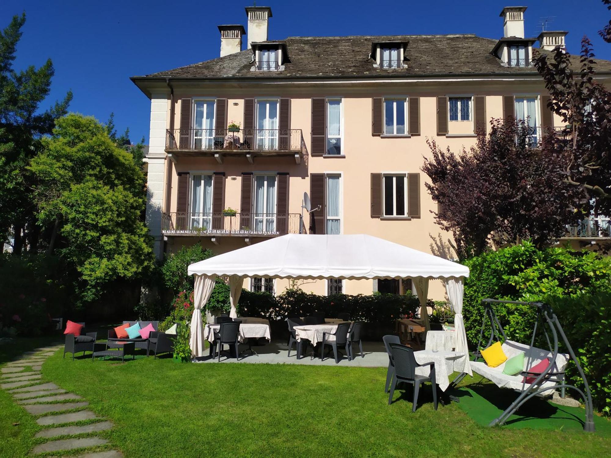 Tiffany Bed & Breakfast Domodossola
